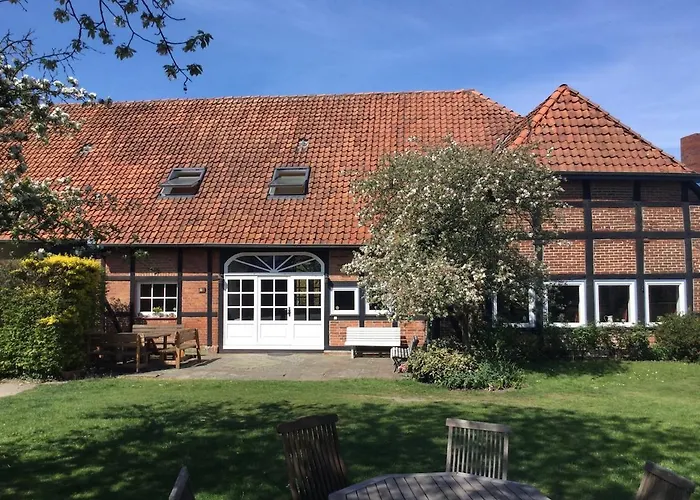 Suesses Fachwerkhaus Mit Grossem Garten شقة *